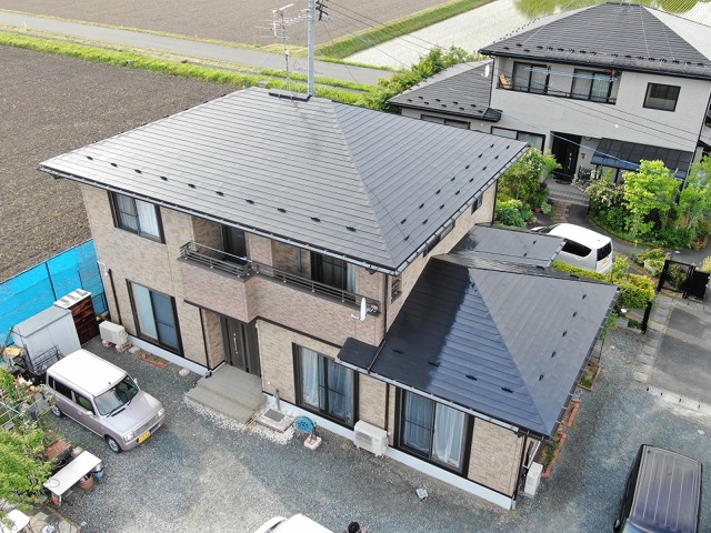 ラジオ放送で信頼できそうと感じた！　クリヤー塗装　雨樋修繕　屋根塗装（奥州市）