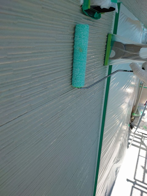 カラーシミュレーションで納得の配色に！　東日本ハウス　日本ハウス　洋風２階建て住宅　ツートンカラー　クリヤー塗装（一関市）
