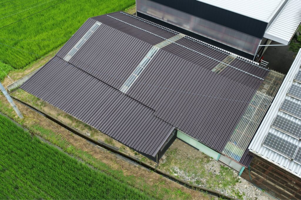 【花巻市】倉庫・作業場の猛暑対策に遮熱シート施工を実施しました！